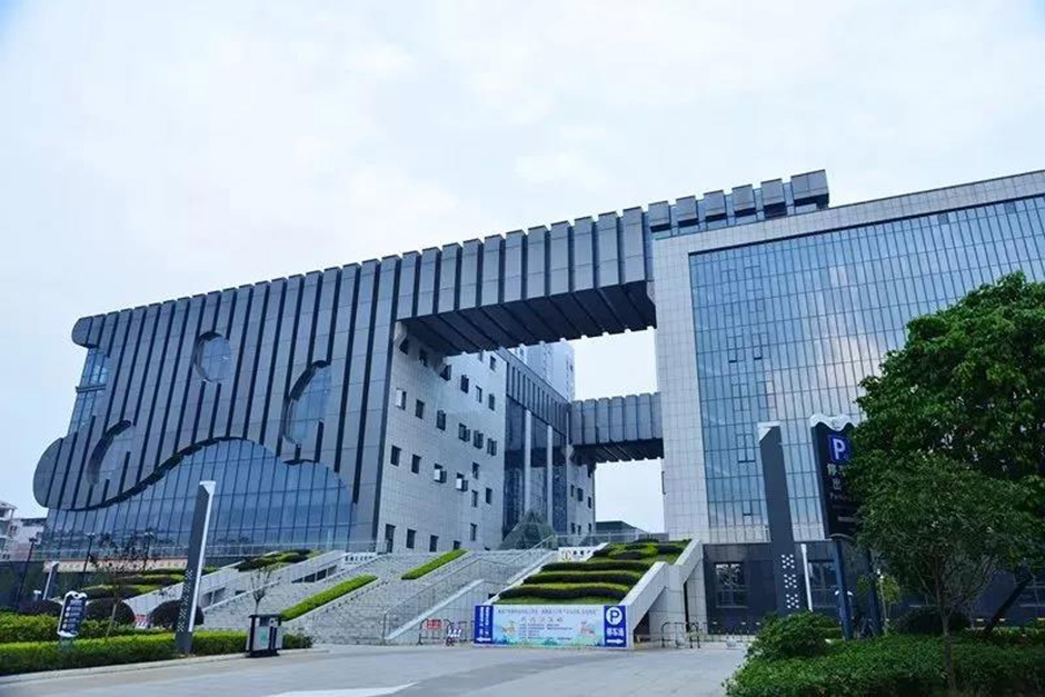 呦呦鹿鸣｜锐丰智能